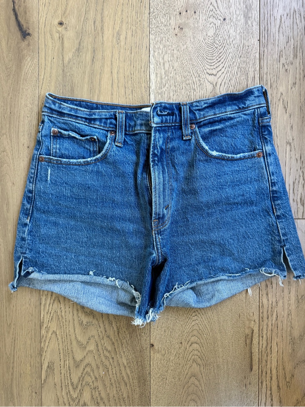 Abercrombie & Fitch Medium Blue Denim Cutoff Shorts - Picture 1 of 4